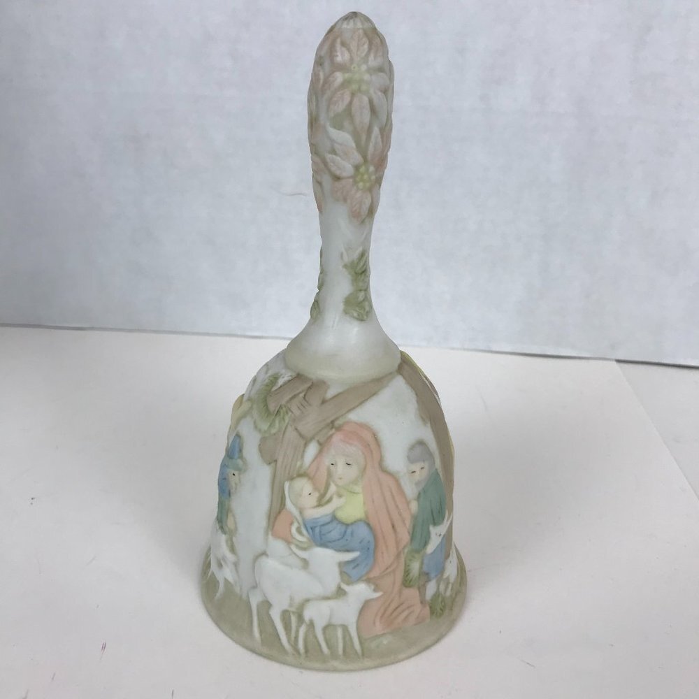 Lefton ceramic hand painted nativity bell